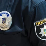 У Франківську під час контролю військовозобов’язаного виник інцидент, у результаті якого пошкодили службовий автомобіль поліції