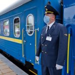 Тисячі дітей із зон бойових дій поїхали на відпочинок до Прикарпаття