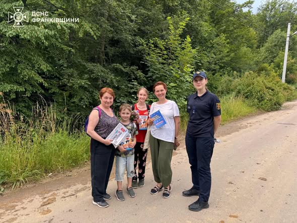 В Івано-Франківській області проводяться профілактичні заходи за участю офіцерів-рятувальників громад