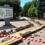 У Франківську створюють доступний маршрут на Привокзальній площі