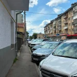 У Франківську планують розширити вузький тротуар на вулиці Бандери