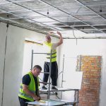 В Івано-Франківську продовжується зведення центру реабілітації на Софіївці