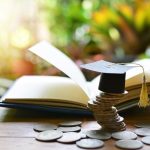 Карпатський університет надав стипендії у розмірі 500 доларів студентам-першокурсникам