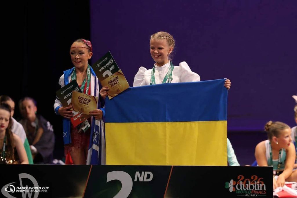 Калуські танцівниці виграли три срібні медалі на світовому танцювальному турнірі
