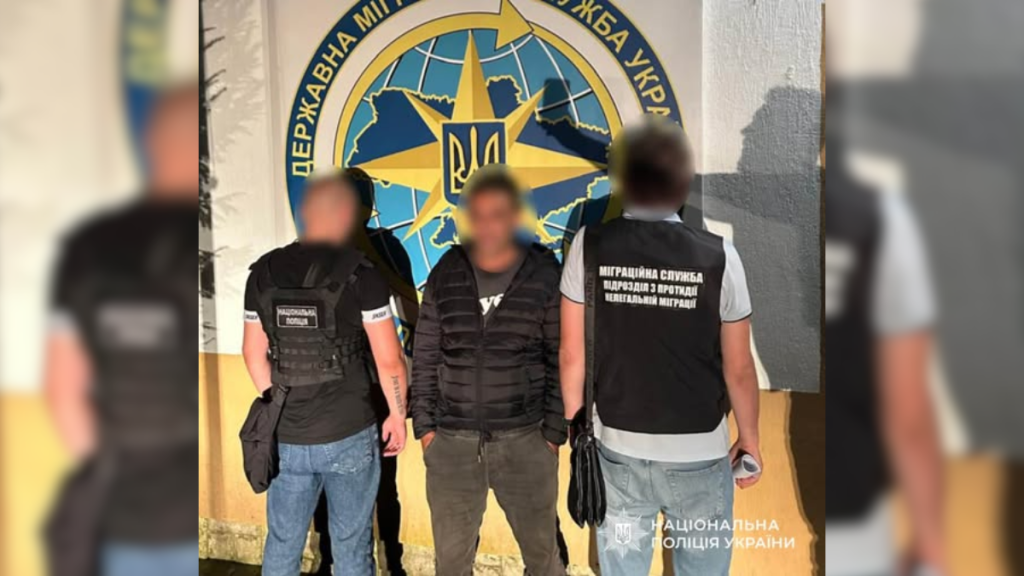 Поліція Івано-Франківщини викрила іноземця, який понад 20 років незаконно перебував в Україні