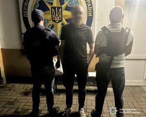 Правоохоронці Прикарпаття затримали порушника міграційних правил