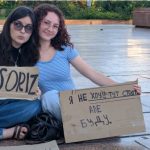 У Франківську триває акція протесту на підтримку поновлення ексміністра оборони Федорова