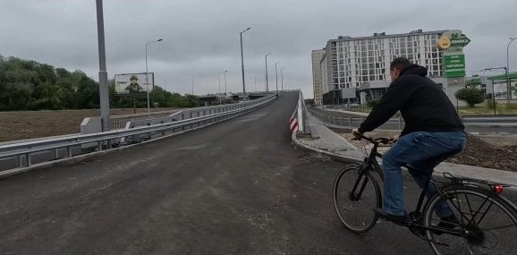 Руслан Марцінків здійснив ранковий огляд велосипедних доріжок