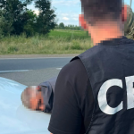 З Прикарпаття через Буковину нелегально вивозили чоловіків за кордон, затримано шістьох осіб