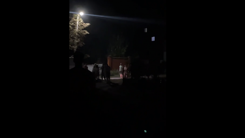 У Бурштині біля заправки відбулася велика сутичка, правоохоронці розслідують подію