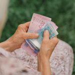 які розміри виплат передбачені та хто має право на отримання