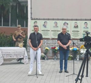 На Прикарпатті вшанували пам’ять загиблих випускників спортивного ліцею