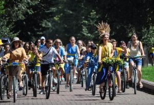 В Івано-Франківську пройде жіночий велопробіг у піжамах з благодійною акцією цього року