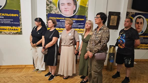 У Франківську презентували меморіальну експозицію «Обличчя пам’яті» на вшанування загиблих Героїв