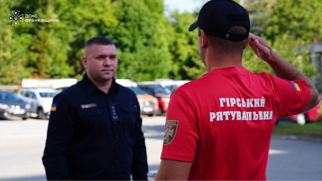 Рятувальники Прикарпаття долучилися до святкувань 35-річчя Незалежності України