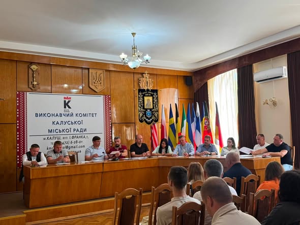 У Калуші затвердили нові одноразові виплати для військових та родин Героїв