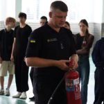 Рятувальники Івано-Франківщини організували показове навчання для ліцеїстів МВС