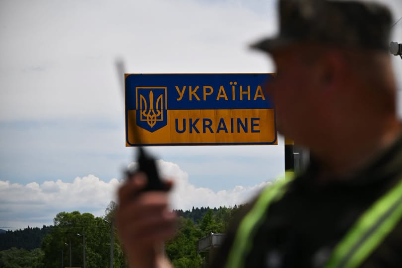 За 24 години через західний кордон України пройшло 119 тисяч людей