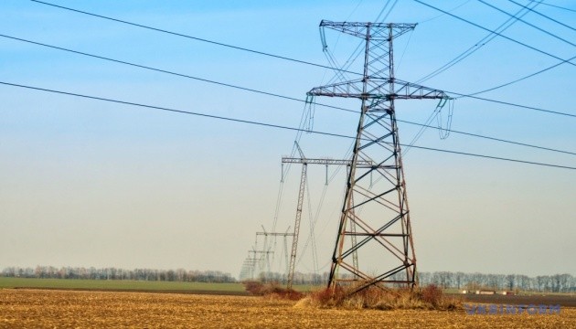 Чехія передала Прикарпаттю трансформатори та вимикачі для енергетичної галузі