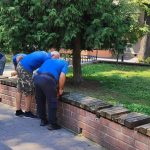 У парку «Привокзальний» в Івано-Франківську ремонтують сидіння