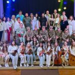 Колишні військові діляться своїми історіями через творчість