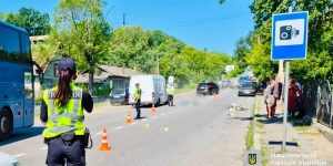 У Снятині мікроавтобус смертельно травмував 76-річного велосипедиста