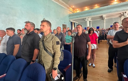 У Яремчі провели обговорення проблеми джипінгу в Карпатах: які прийняли рішення?