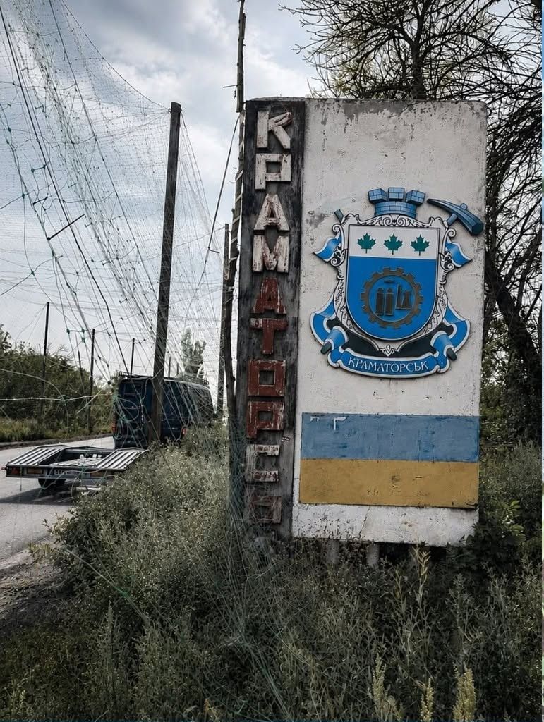 2700 кілометрів і 38 годин в дорозі: калуські волонтери привезли велику передачу допомоги військовим на Схід