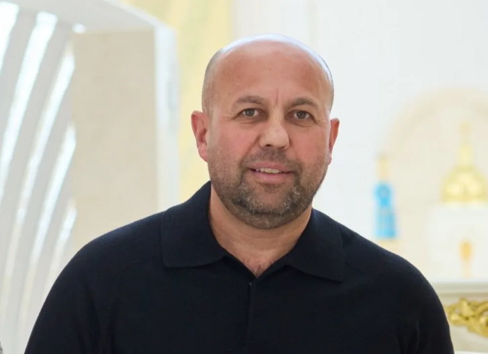 Меру Галича, підозрюваному у хабарництві, заборонили їхати на патріотичний забіг