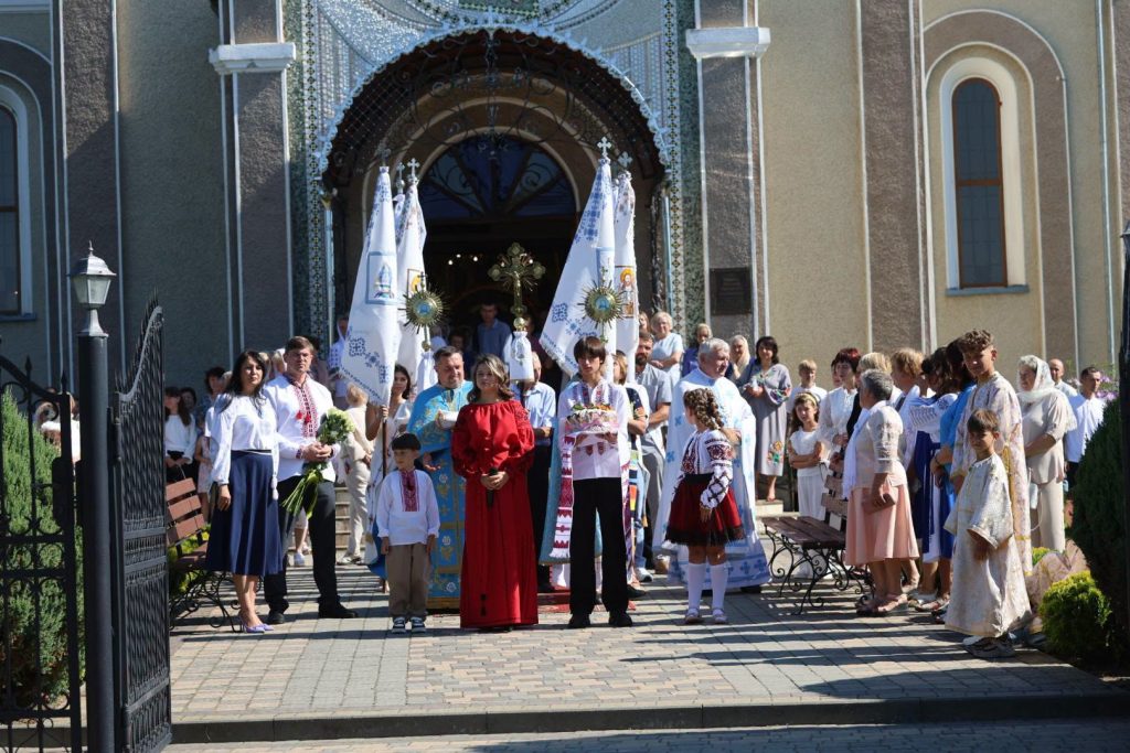 У Студінці святкували тридцятиріччя церкви Успіння Пресвятої Богородиці