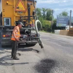 В Івано-Франківській області усувають вибоїни на державних дорогах