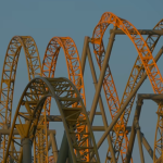 Гірський парк Six Flags закрився після того, як у двох пасажирів стався крововилив у мозок