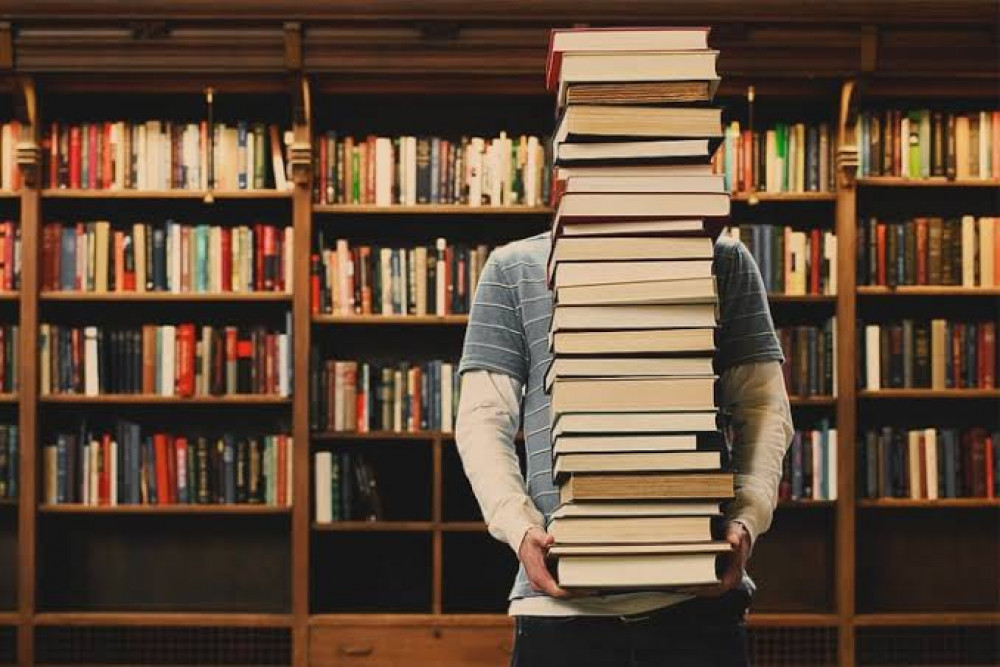 Більше 5,6 мільйона книг і близько 400 тисяч користувачів: статистика бібліотек Прикарпаття