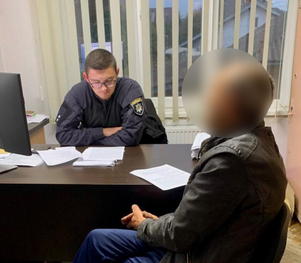 Апеляційний суд скасував вирок прикарпатцю, який тягнув собаку за автомобілем, справу розглянуть заново