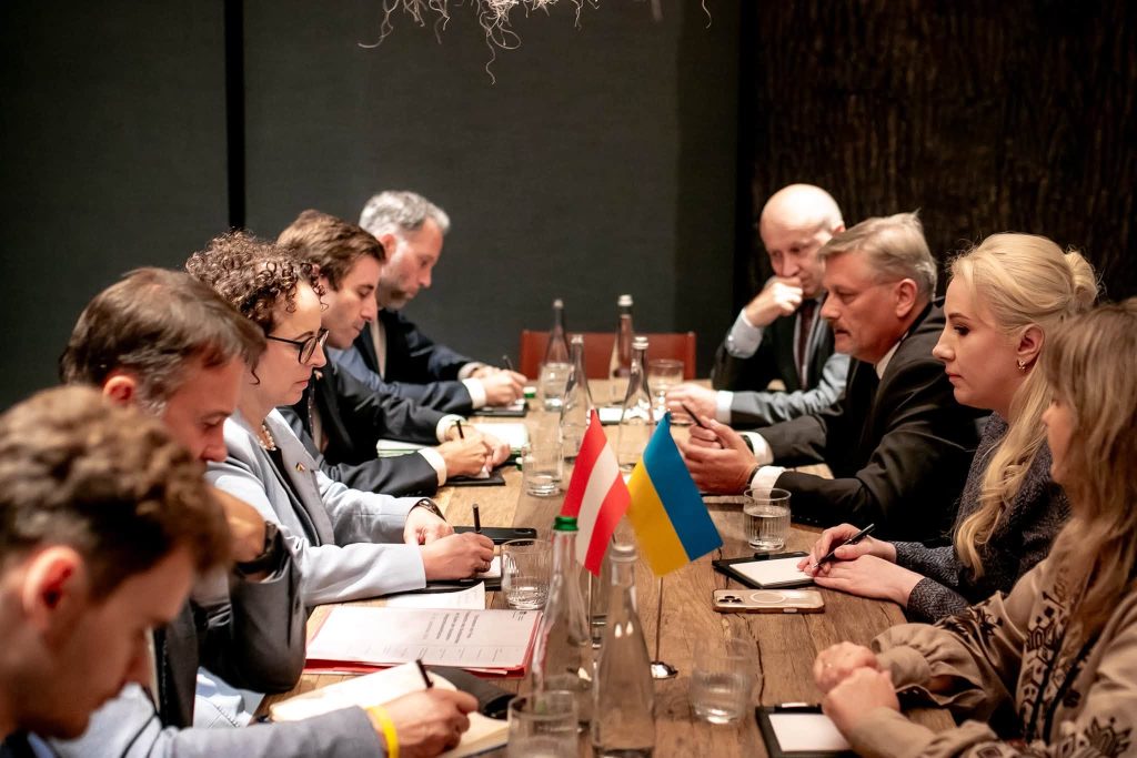 Взаємодія регіонів і громад створює нові перспективи для розвитку Карпат