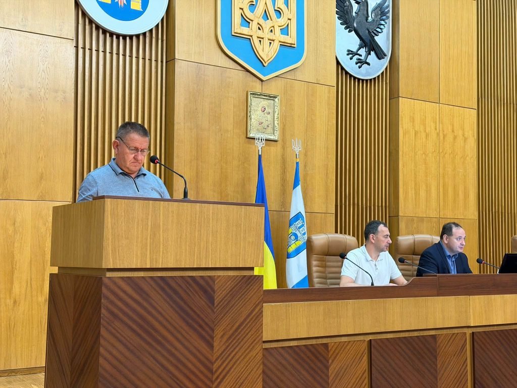 На позачерговому засіданні міської ради затвердили проєкт створення базових укриттів