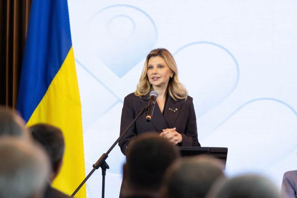 На Прикарпатті з 1 вересня більше 140 тисяч учнів 1–11 класів, що здобувають освіту за іншими програмами