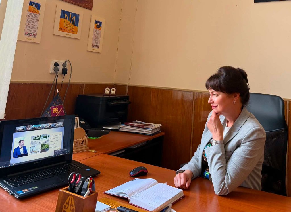 Перша заступниця голови районної державної адміністрації Світлана Уршеджук приєдналася до конференції