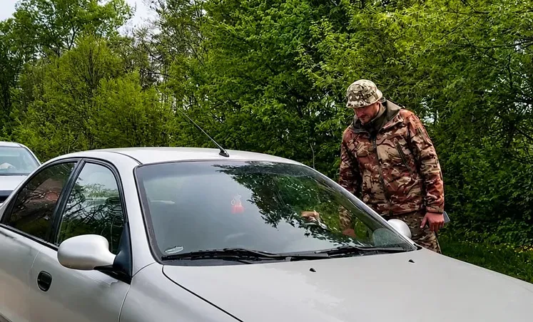 В Івано-Франківську чоловіка засудили за атаку на автомобіль з ТЦК