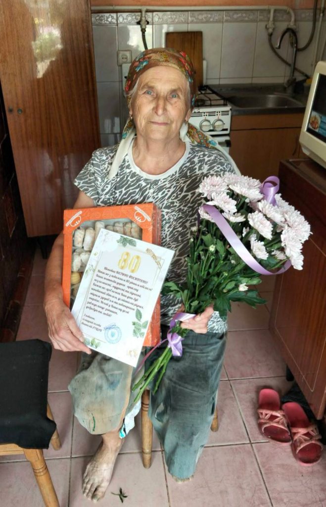 У Старому Лисці відзначили 80-річчя Юстини Макогон