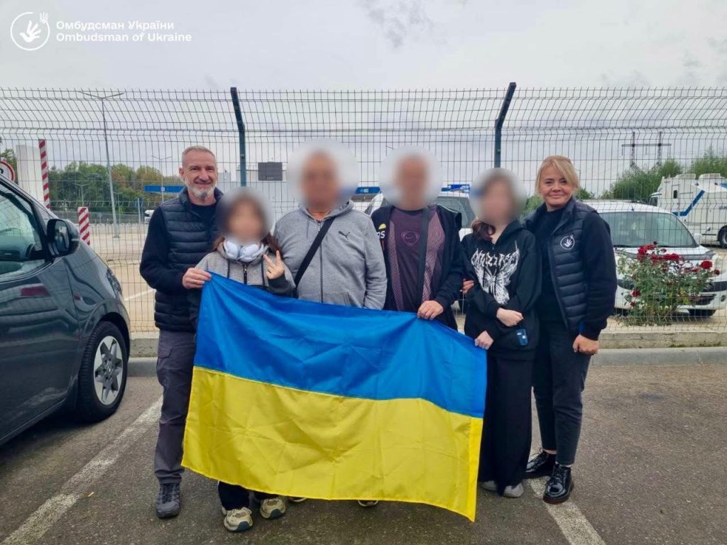 Врятувалися завдяки підтримці один одного