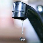 У Франківську закликали жителів заощаджувати воду через низький рівень Бистриці