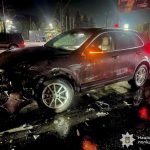 У Івано-Франківську 19-річна кермувальниця Porsche Cayenne спричинила ДТП за участю Kia Rio