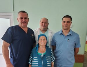 В Калуській центральній районній лікарні успішно провели операцію 81-річній жінці зі складним захворюванням шлунка