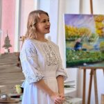 У Калуші представили виставку “Шлях Ангела” мисткині Ольги Чолінської та її учнів