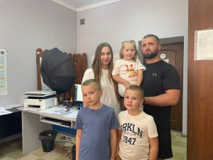 Боєць з Перегінська повернувся до сім’ї після десяти років служби на війні