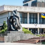 В Івано-Франківському драматичному театрі планують встановити панорамний ліфт