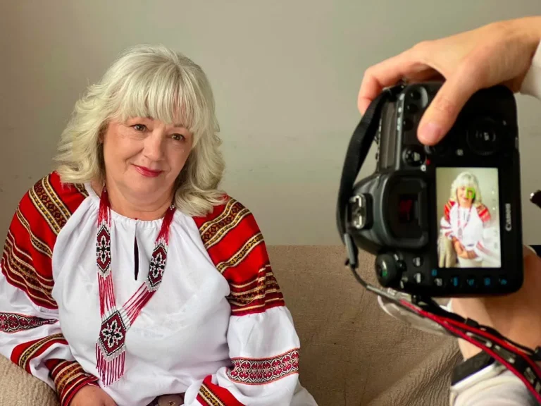 Міць матері-жінки: у Прикарпатті провели п’яту фотосесію соціального проєкту