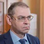 Пашинський погодився зі звинуваченнями у справі Курченка і уникне ув’язнення, сплативши державі 1,1 мільярда