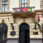 Базар, святкові заходи та народна музична вистава